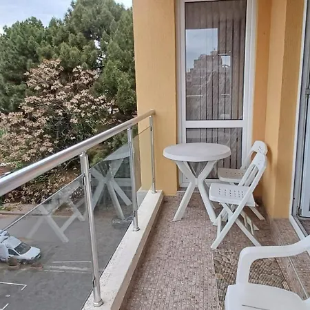 Apartment Reina Flores Park Sunny Beach